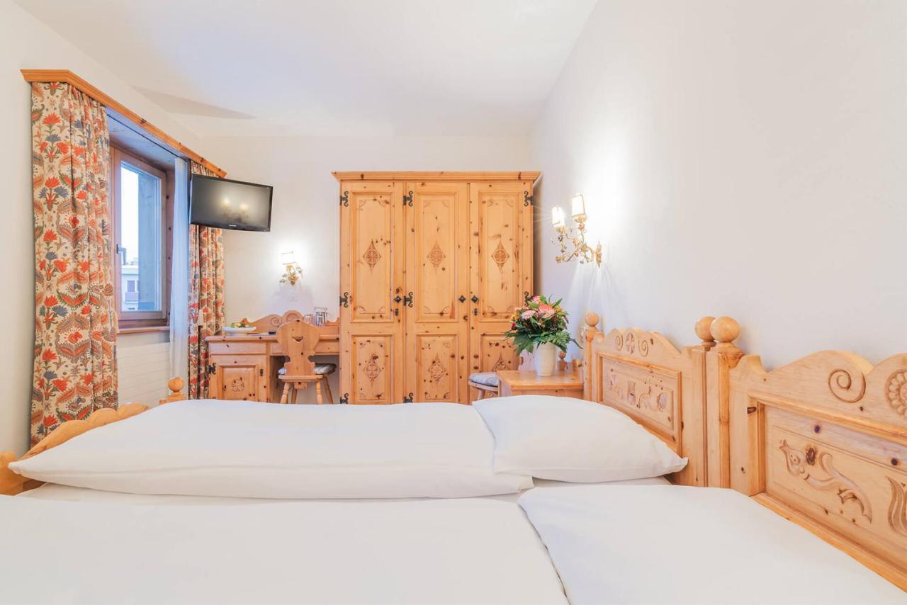 Hotel Corvatsch - Web Check-In St. Moritz Exteriör bild